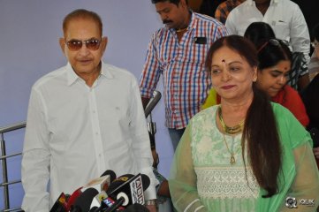 Krishna And Vijaya Nirmala Pressmeet About Nandini Nursing Home Movie